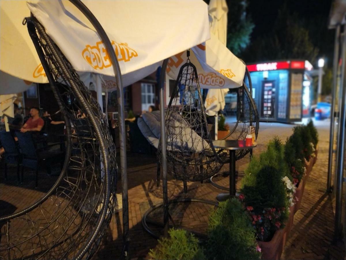 Flamingos Apartman & Fitness Centar Osijek - Blizina Bolnice Kbc Osijek Eksteriør bilde